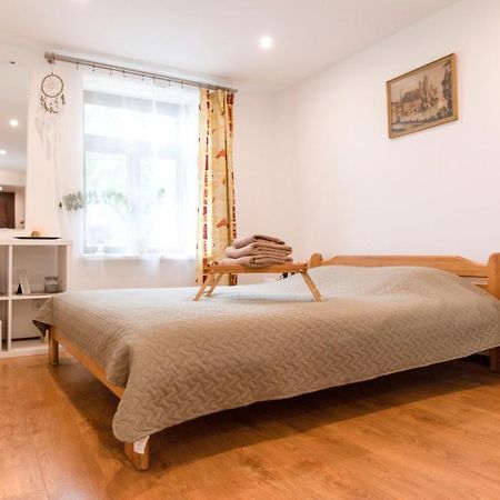 Апартаменты Napoleona Apartamenti Кулдига Экстерьер фото