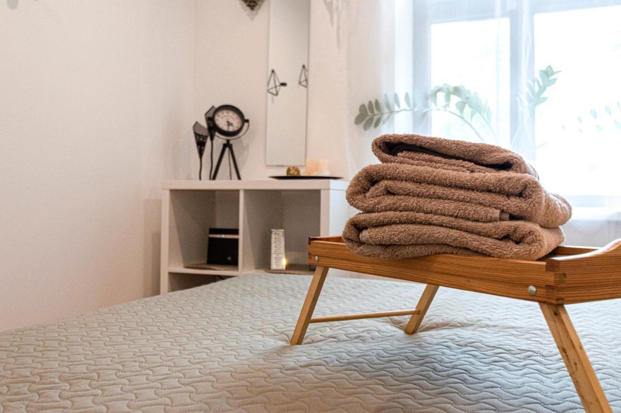 Апартаменты Napoleona Apartamenti Кулдига Экстерьер фото